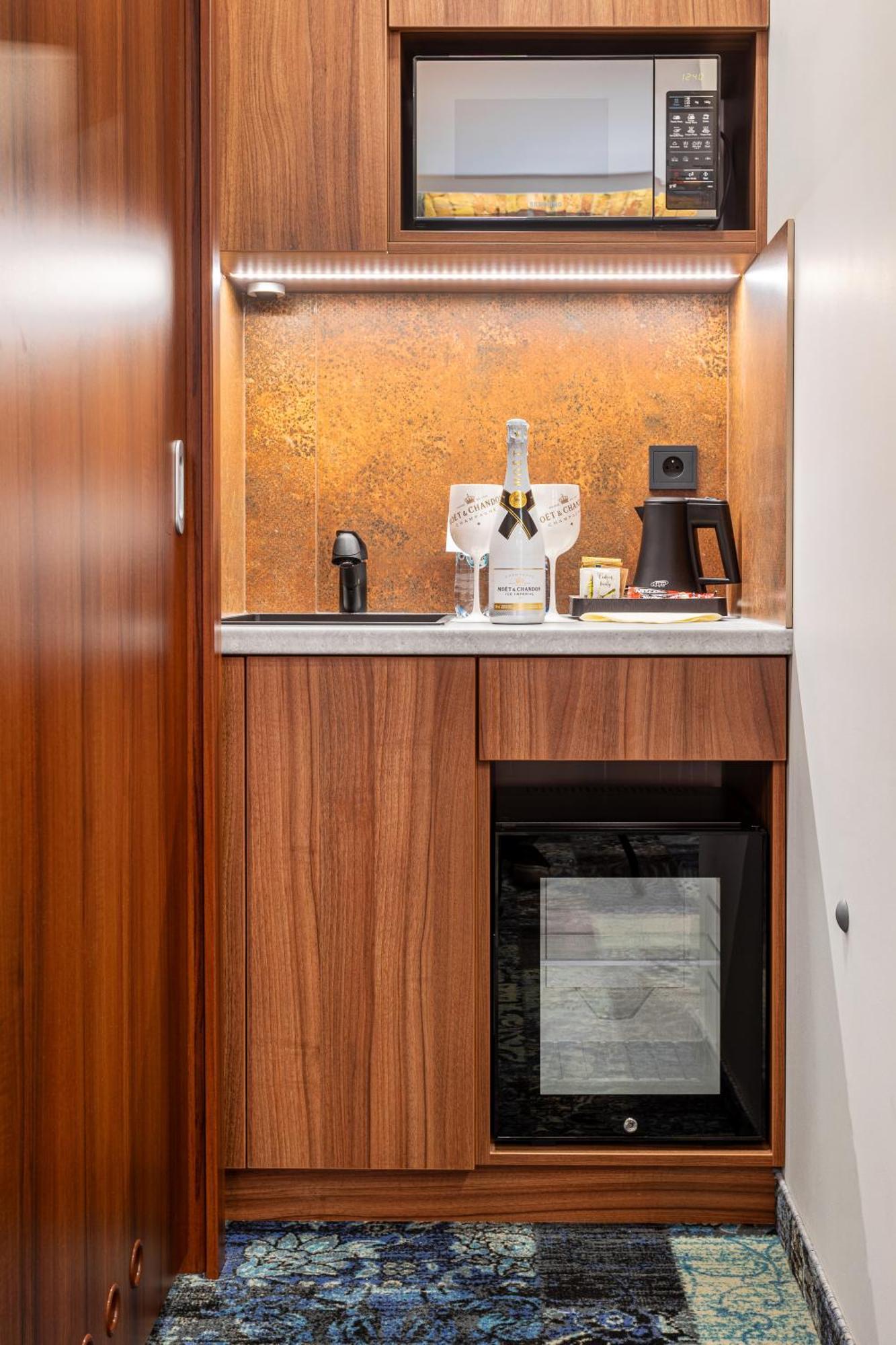 Apartamenty Browar Luxury Old Town Poznan 24H Eksteriør billede